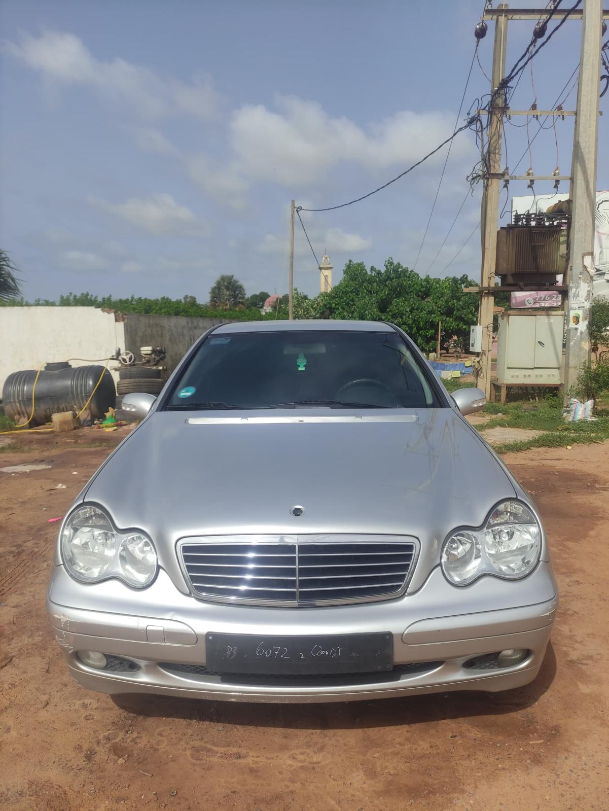 Verborgen schatten uit kelder en zolder opgekocht - antiek en waardevolle spullen Aalst